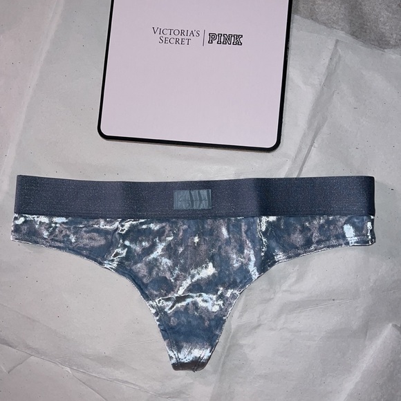 (M) UNISEX Victoria’s Secret VELVET THONG UNDERWEAR - Picture 4 of 16